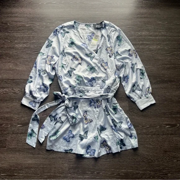 NWT Nina Parker Trendy Plus Size Blue Butterfly Satin Romper - Picture 2 of 9